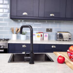 flöde Dellen | Single Lever Kitchen Sink Mixer Tap with Swivel Spout | Square Neck Design | Matt Black Finish