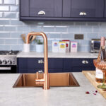 flöde Dellen | Single Lever Kitchen Sink Mixer Tap with Swivel Spout | Square Neck Design | Rose Copper Finish