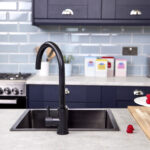 flöde Malaren | Single Lever Kitchen Sink Mixer Tap with Swivel Spout | Swan Neck Design | Matt Black Finish
