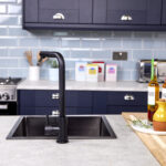 flöde Mjörn | Single Lever Kitchen Sink Mixer Tap with Swivel Spout | L Neck Design | Matt Black Finish
