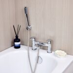 Roxen | Bath Shower Mixer Tap | Including Handset and Holder | Chrome