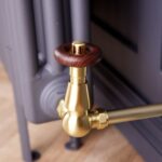 Traditional Style Corner Wood Effect Head TRV & Lockshield | 15mm x 1/2" | Brushed Brass
