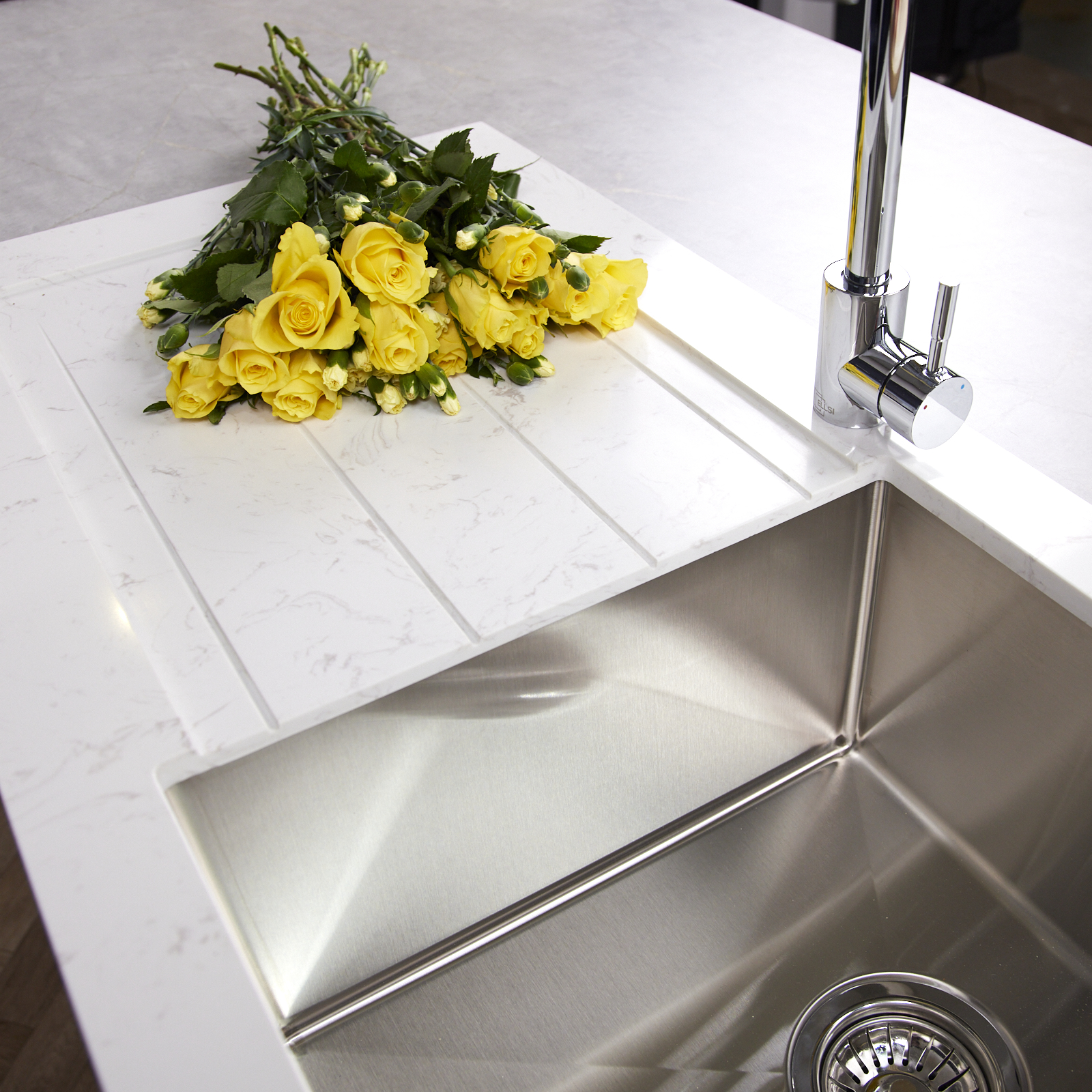 Carrera Marble Sink Surround